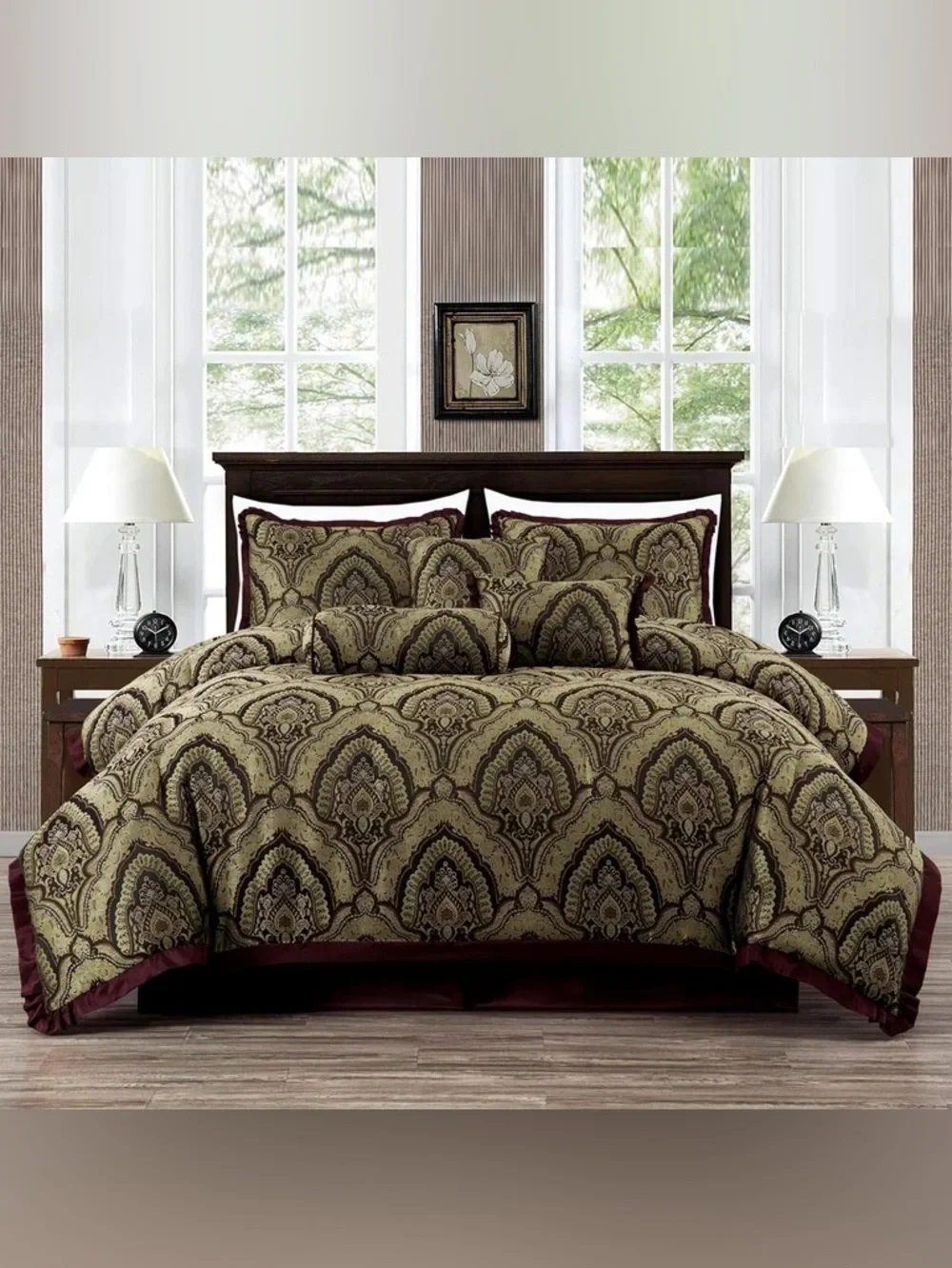 Luxury Damask Queen 3 piece Comforter Set